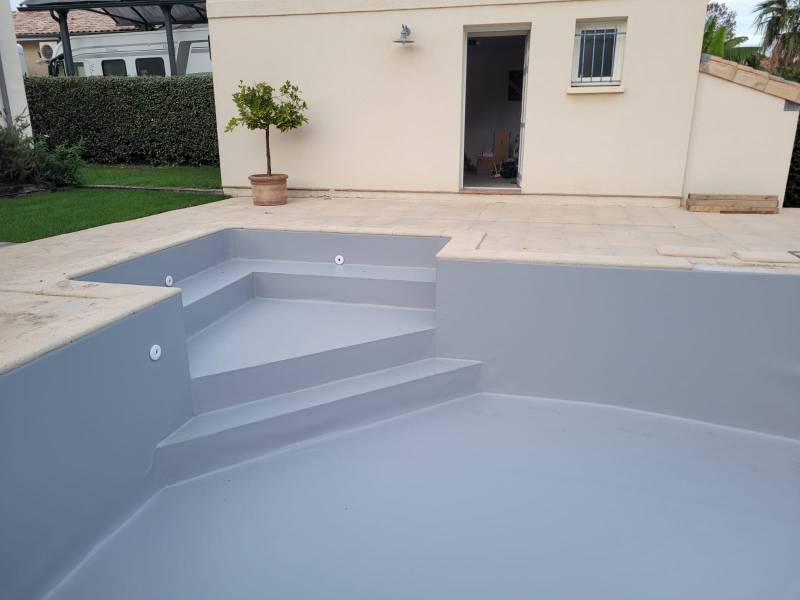 Rénovation d'une piscine estérieure au Taillan-Médoc : le projet de Myriam et Jean-François